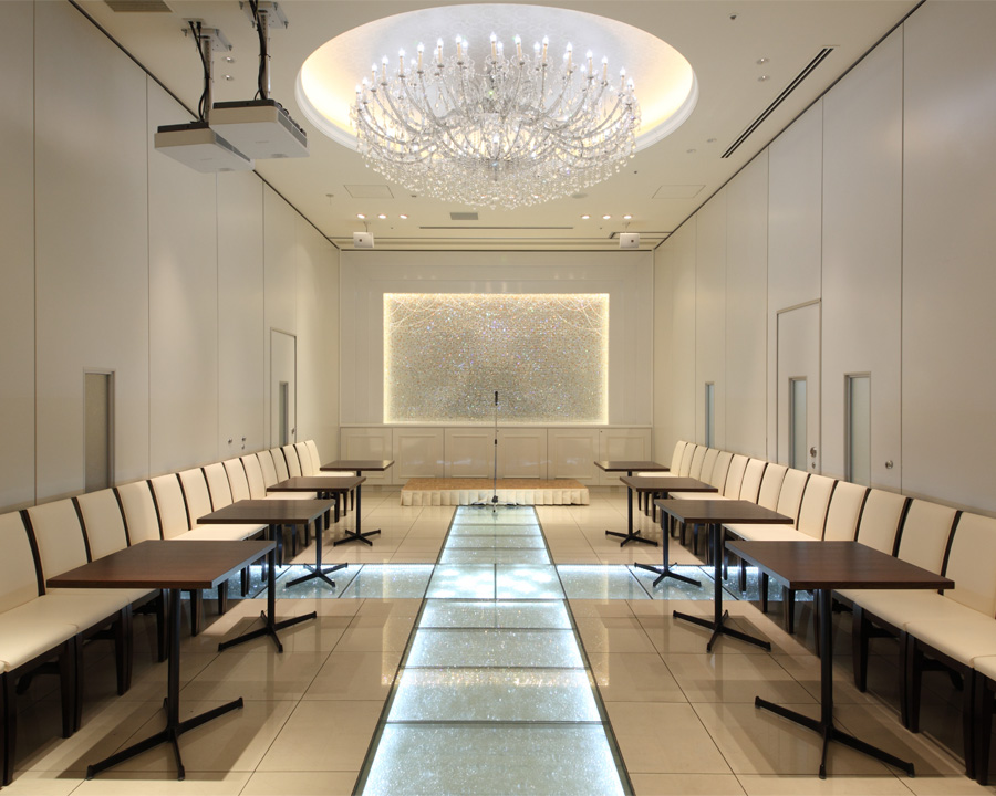 【Cルーム】立食パーティ