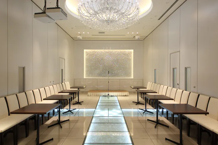 【Cルーム】立食パーティ