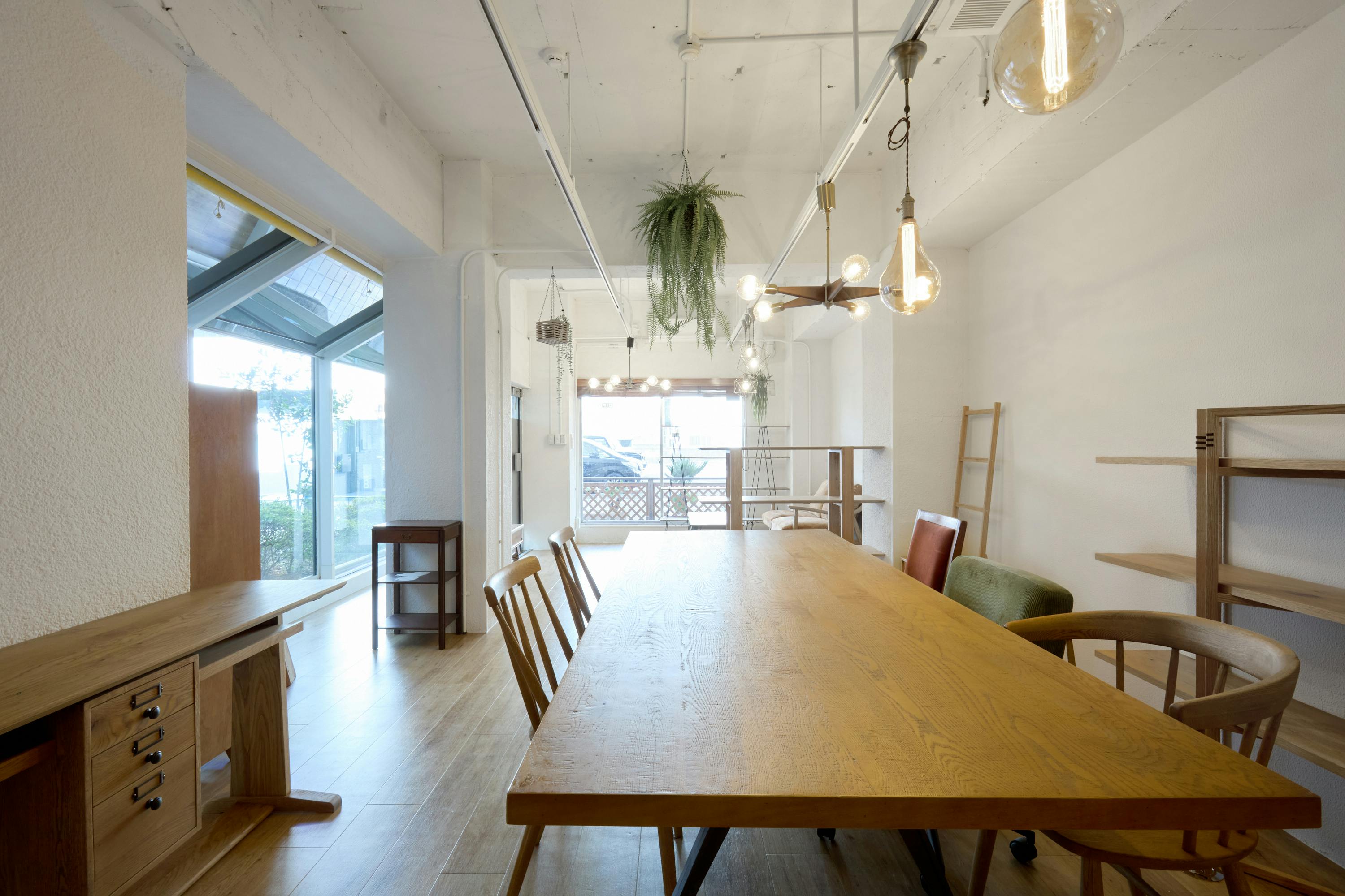 【大阪天満宮駅3分】ポップアップストアや展示会に最適な視認性抜群路面に面した木のぬくもりを感じられるレンタルスペース