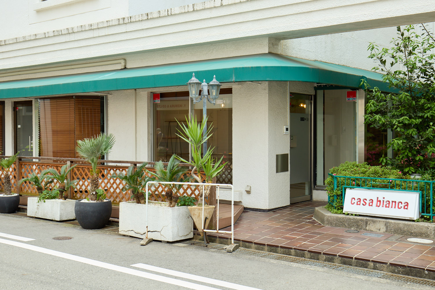 【大阪天満宮駅３分】平日割引キャンペーン実施中！！ポップアップストアや展示会に最適な視認性抜群路面に面した木のぬくもりを感じられるレンタルスペースの画像10