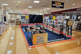 【京急百貨店5F】上大岡駅直結!プロモーションやポップアップストアに最適な人気専門店前の通路にあるイベントスペース