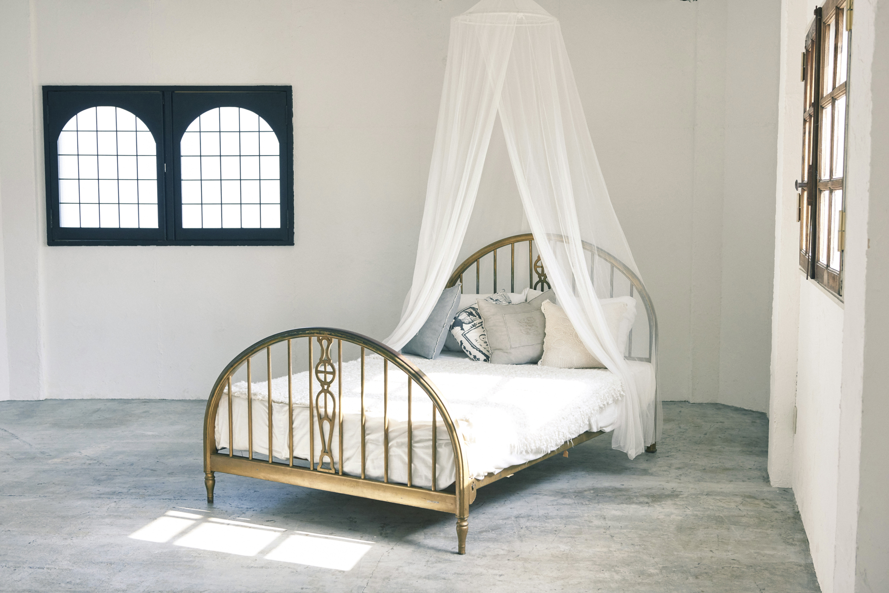 【若林駅8分】ロケや撮影会等の撮影用途、展示会に最適な自然光あふれるハウススタジオ