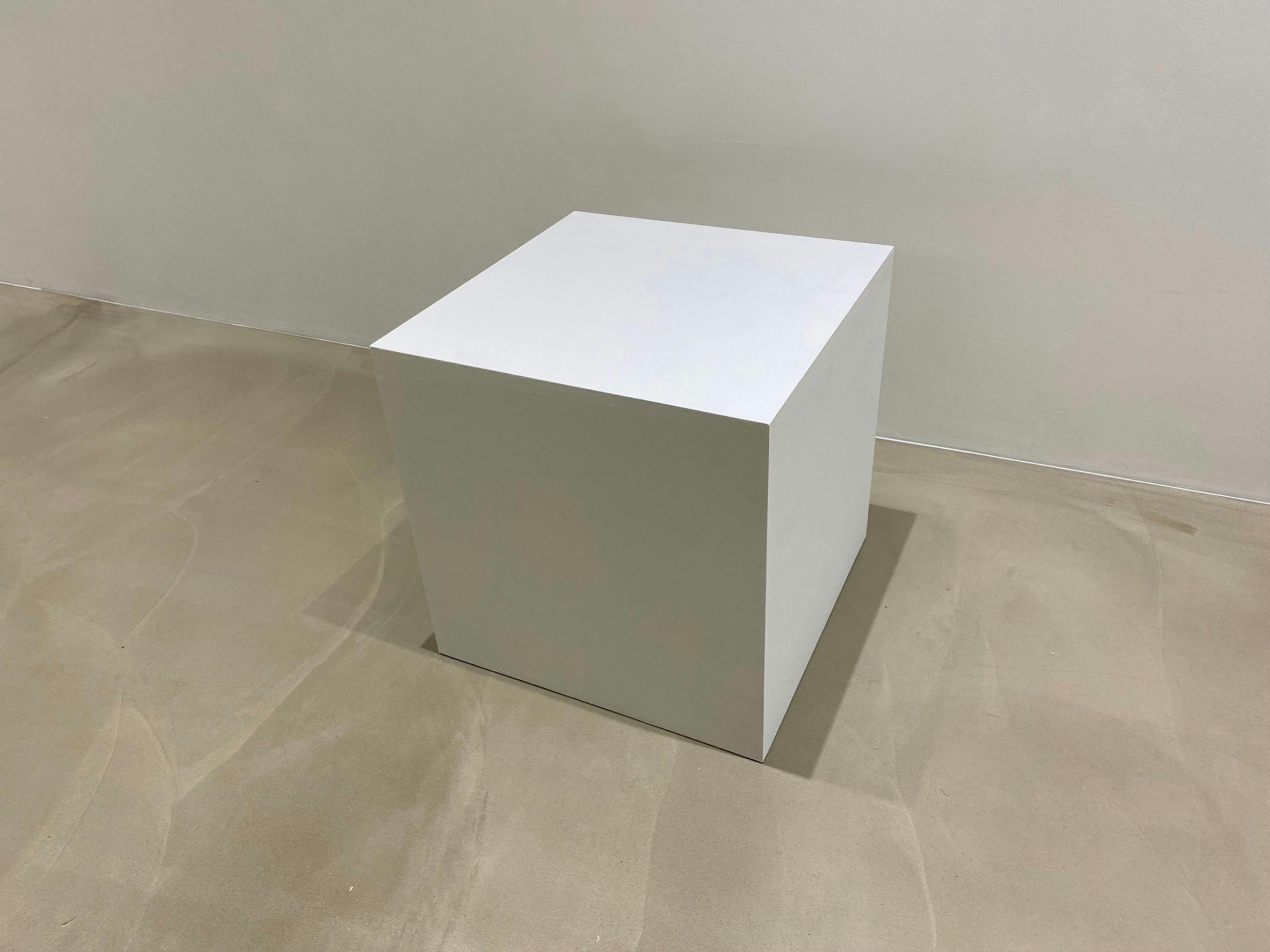 【表参道並木通りから1分／138㎡】展示会・ポップアップ・個展に最適！天井高4.7mの専用エントランスが印象的なギャラリースペース