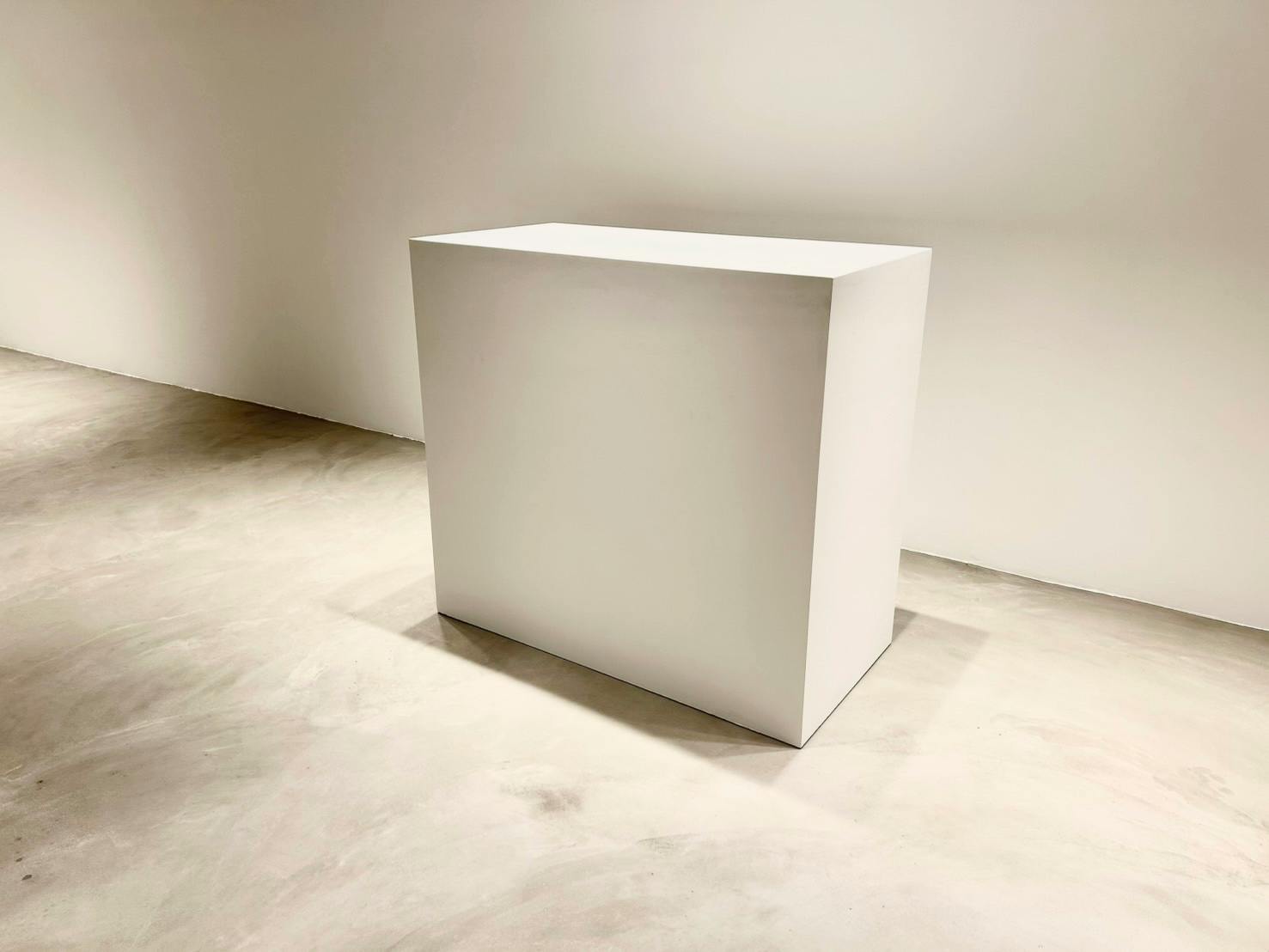 【表参道並木通りから1分／138㎡】展示会・ポップアップ・個展に最適！天井高4.7mの専用エントランスが印象的なギャラリースペース