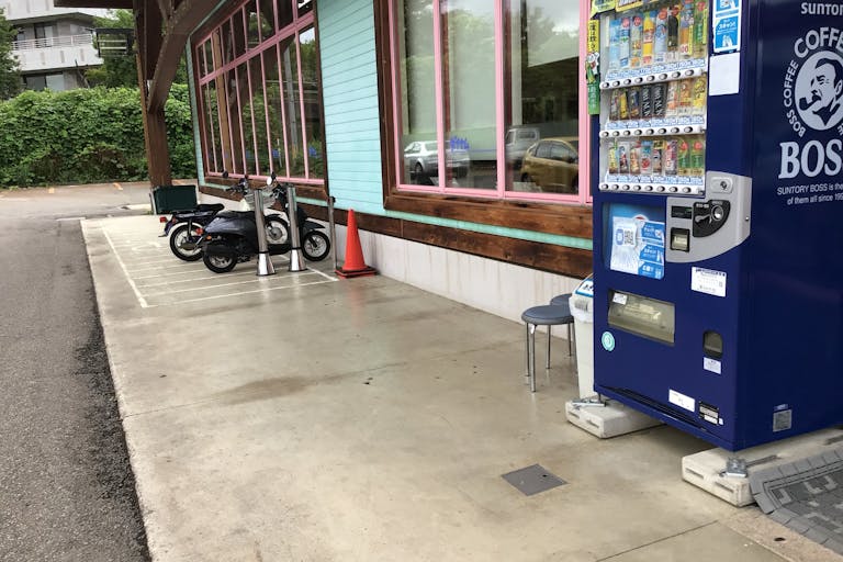 【ダイナム新潟南魚沼店ゆったり館】キッチンカーでの出店に最適なアミューズメント施設の駐車場イベントスペースの画像8