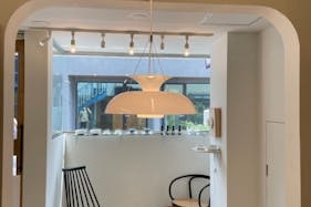 【外苑前駅6分/ギャラリー】アパレルブランドや雑貨等の物販、食物販のポップアップストアに最適な自然光が入るギャラリースペース