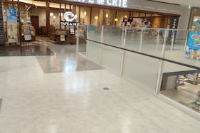 【イオンモール上尾】2F 西側吹抜け東