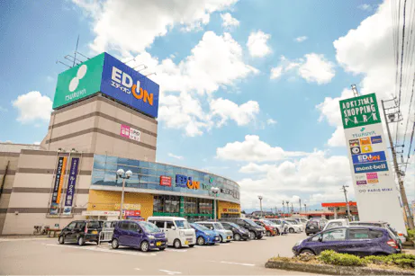 【青木島ショッピングパーク】キッチンカーや屋外型イベントに最適なエントランス付近の通行量の多いの高いイベントスペース(屋外A区画)