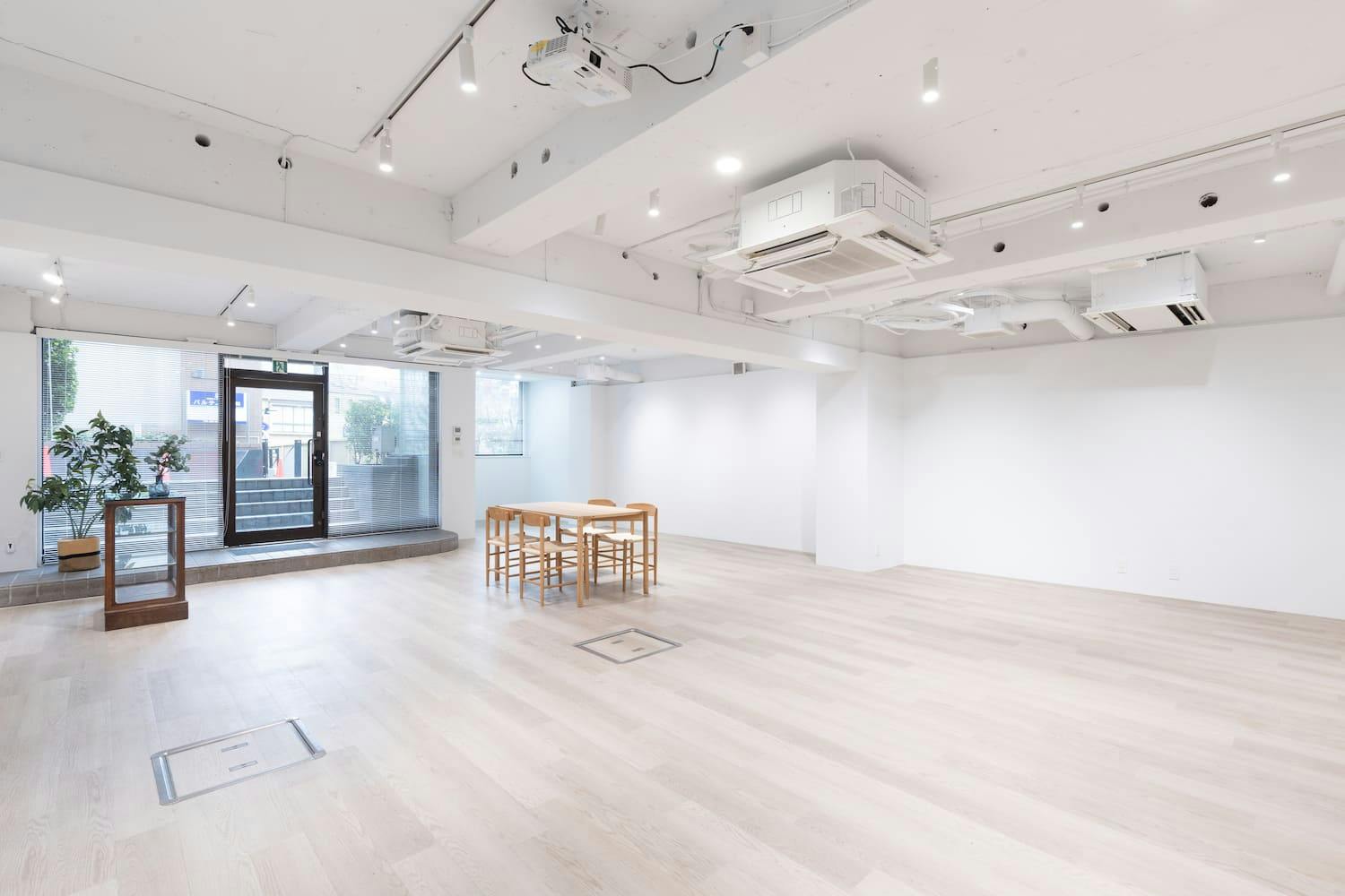 【北参道駅6分】人気の原宿エリアにある路面店スペース/バックヤード・フィッティングスペースも完備