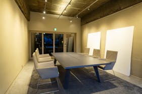 【淀屋橋/北浜徒歩5分】人気カフェが立ち並ぶ通りに面した1F路面イベントスペース