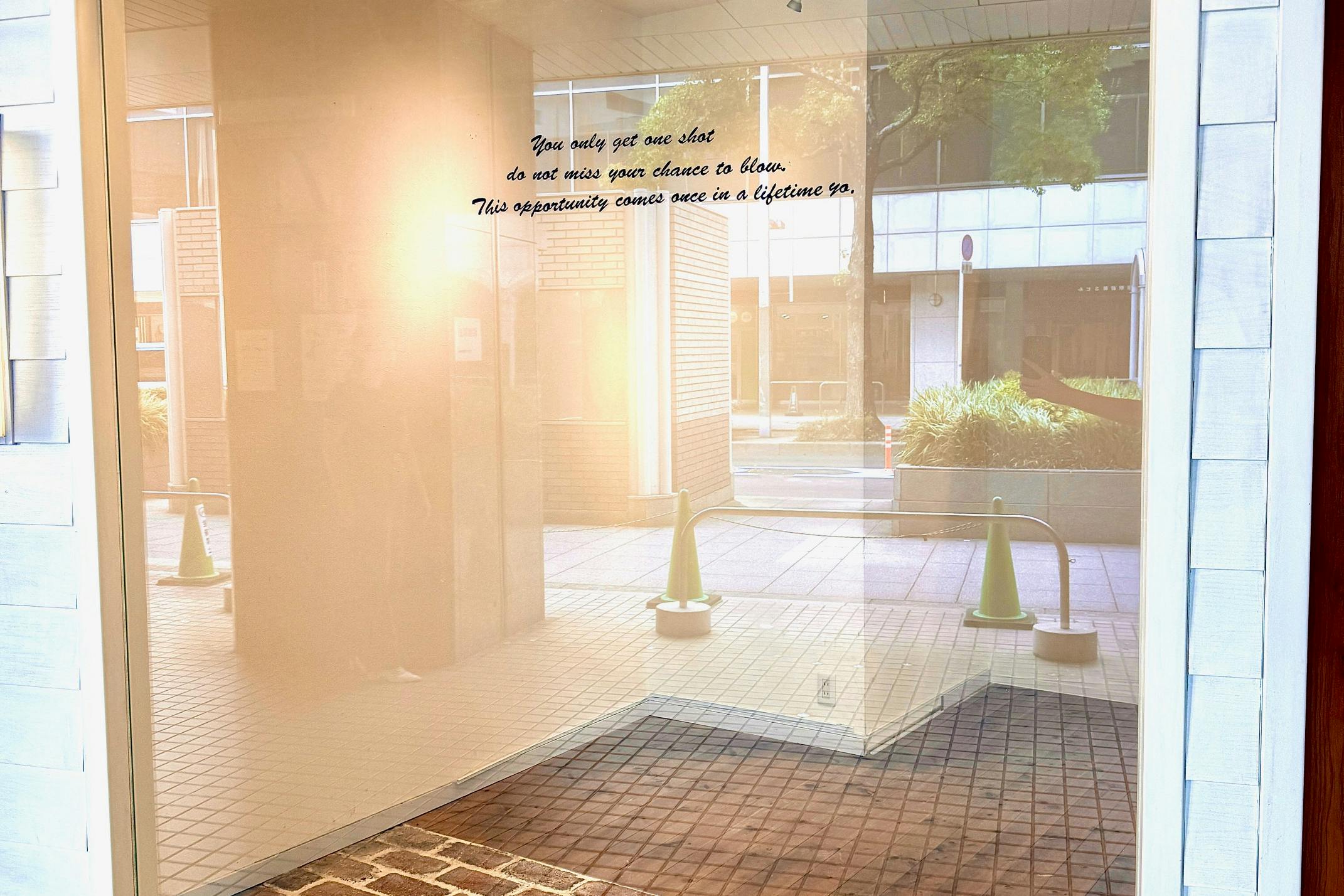 【北新地駅1分】展示会やポップアップストアに適した北新地駅目の前の路面イベントスペース