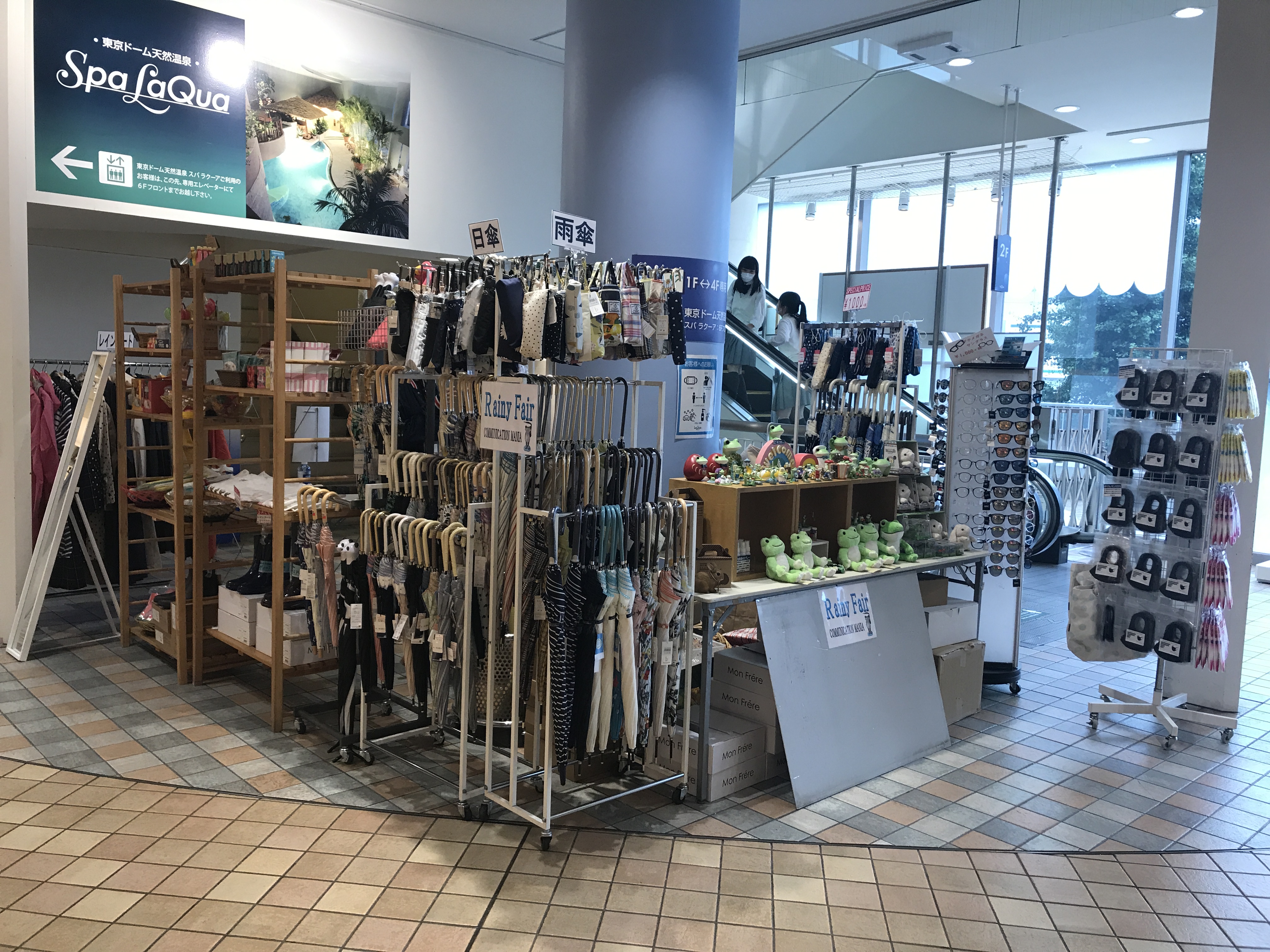 【東京ドームシティ ラクーア】小売り催事出店に適した2F正面入口のエントランススペース の画像10