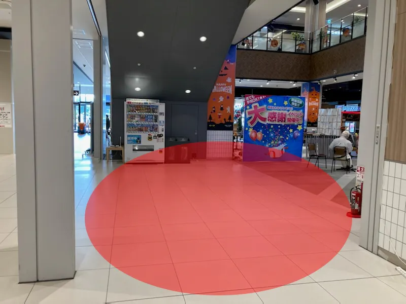 【イオンタウンふじみ野】各種プロモーションイベントや物販に最適な地域密着型のショッピングセンター中央1階エスカレーター前にある通行量の多いイベントスペース