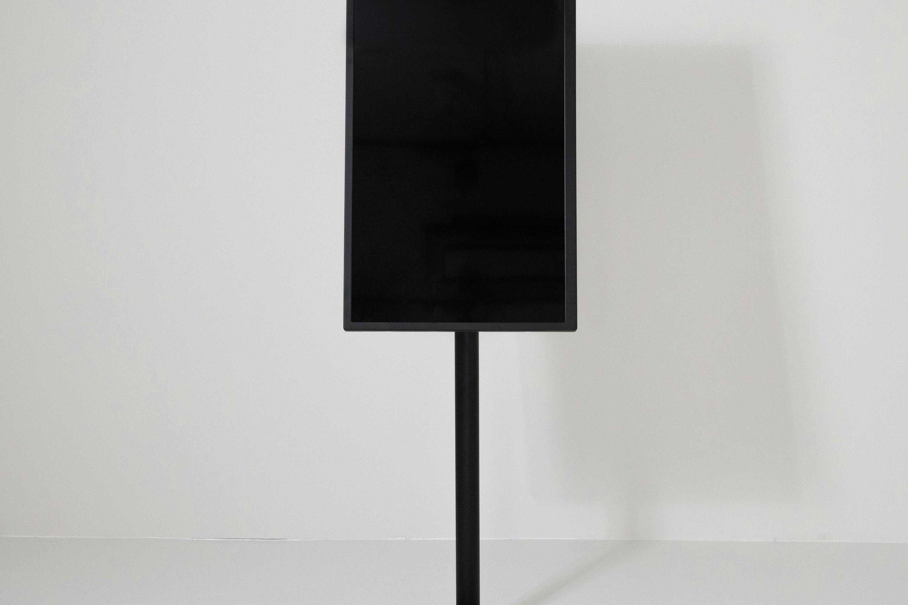 【北参道駅10分】展示会や撮影、レセプションパーティー等に最適なグレーと黒のシックな空間が特徴的なスペース