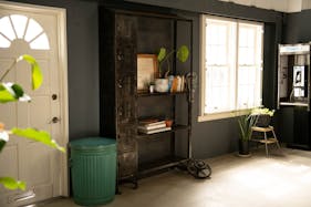 【目黒駅2分】展示会や撮影に適したガレージスタイルのイベントスペース