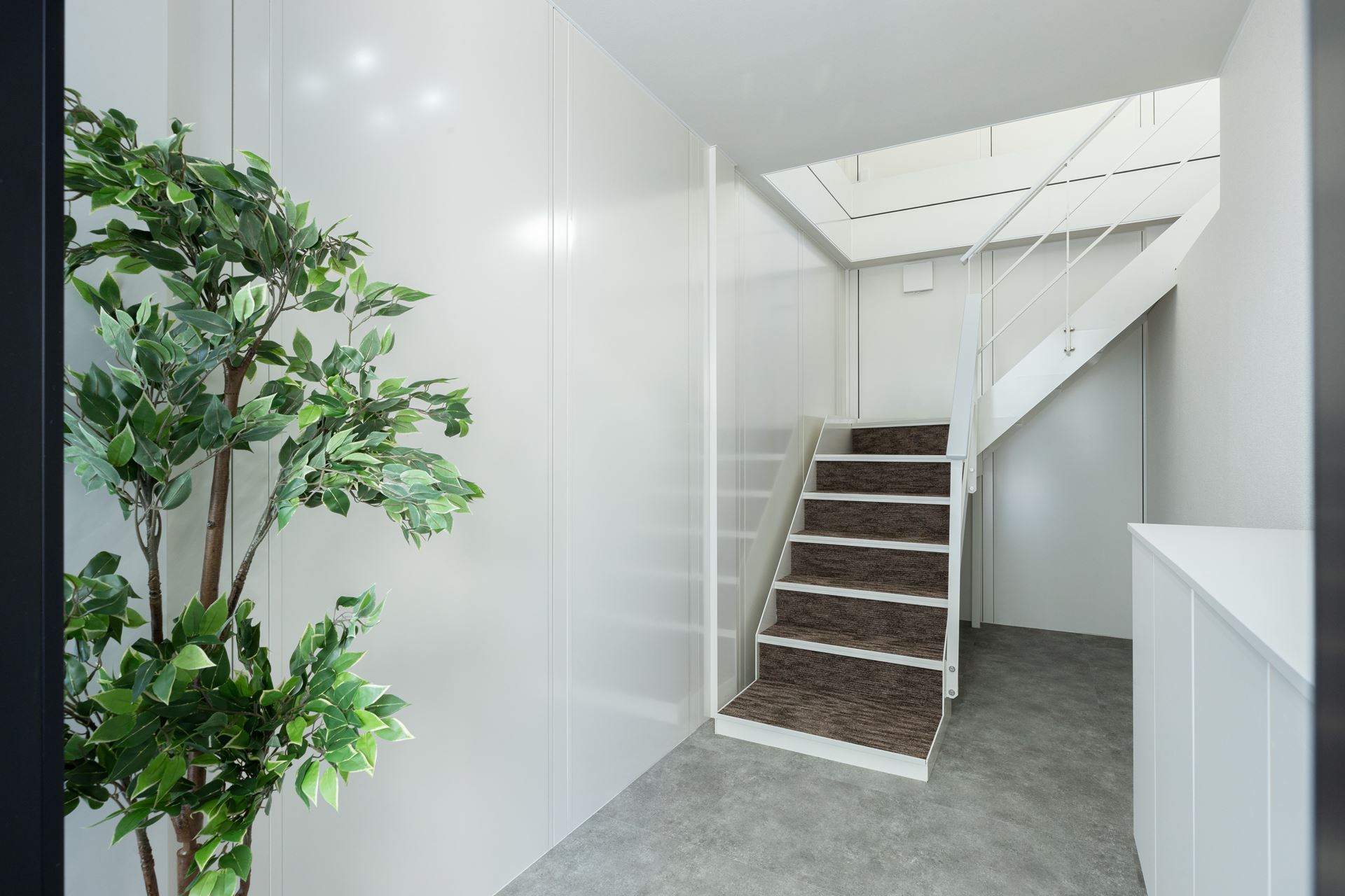 【広島県福山市】自主企画マルシェやワークショップに最適なお手頃価格のレンタルスペース「Living2」／敷地全体の貸切イベント開催も可能！