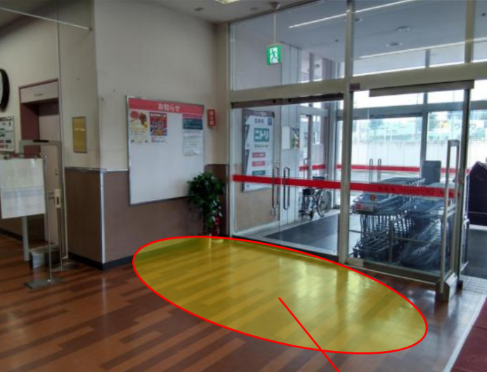 【オリンピック瑞穂店】プロモーションに最適な1Fエレベーター脇スペース