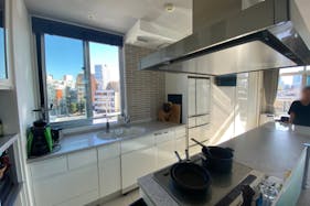 【原宿駅10分】テストキッチンや料理教室に活用できるキッチン・屋上BBQ設備付きのイベントスペース