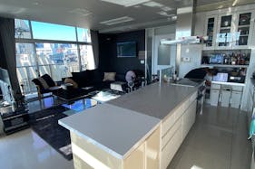 【原宿駅10分】テストキッチンや料理教室に活用できるキッチン・屋上BBQ設備付きのイベントスペース