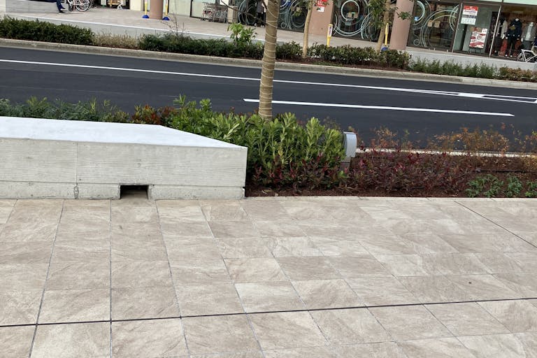 【松竹大船ショッピングセンターB区画】ポップアップストアに最適!B棟1階中央道路側ベンチ前屋外イベントスペースの画像3