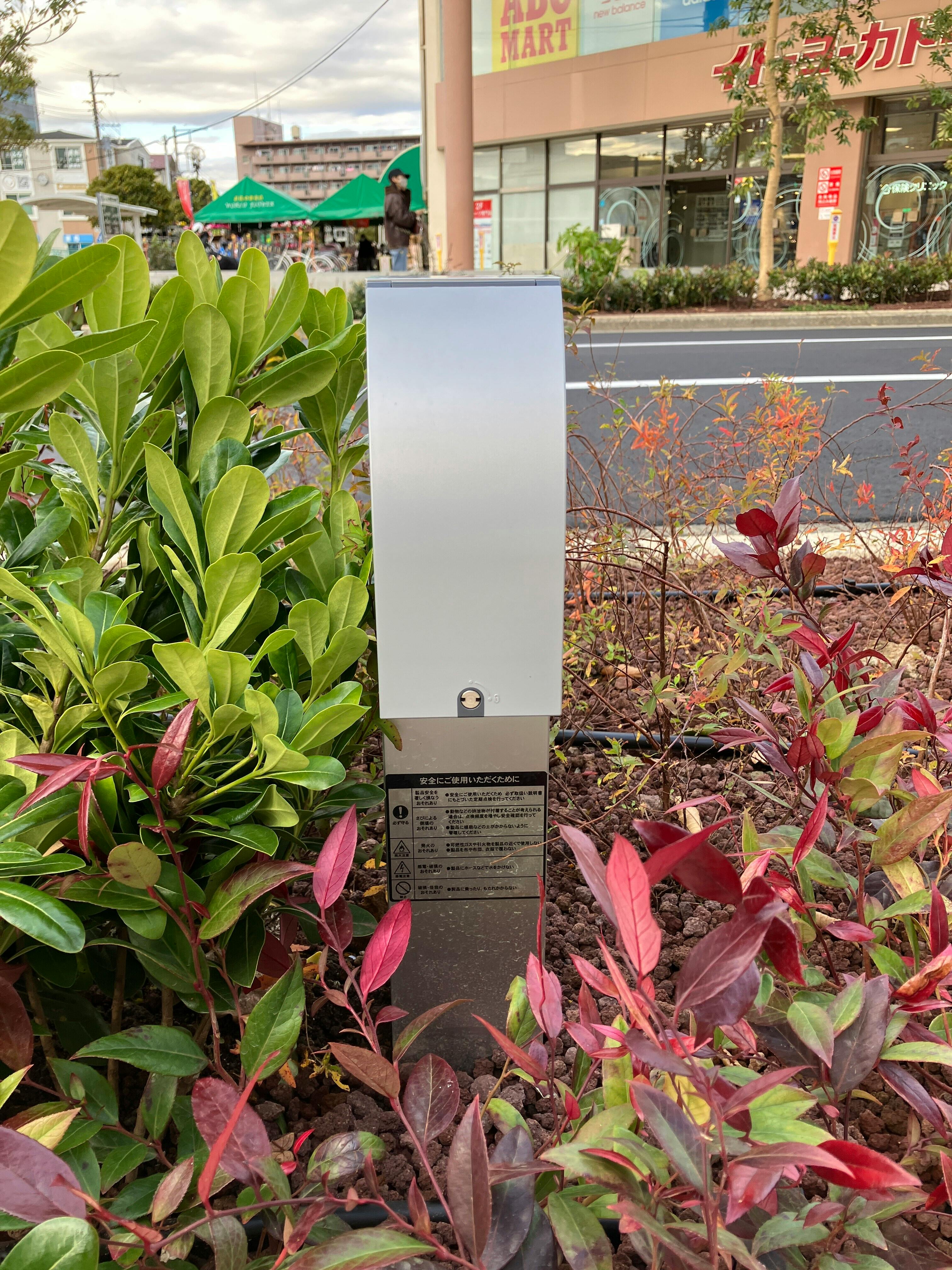 【松竹大船ショッピングセンターB区画】ポップアップストアに最適！B棟1階中央道路側ベンチ前屋外イベントスペース