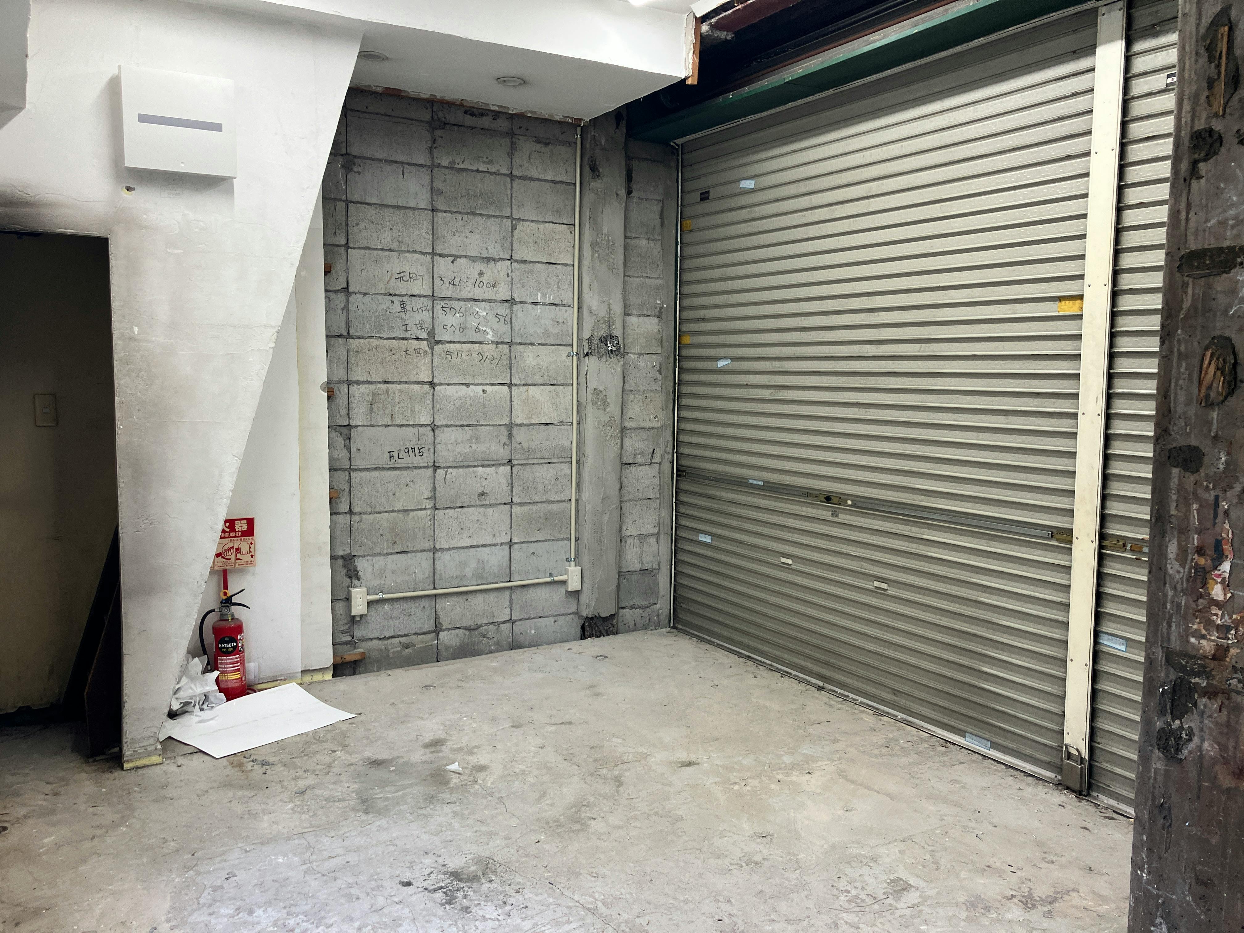 【三宮高架商店街 ピアザkobe 海側No.67】ポップアップストアや販売促進イベントに最適な高架下商店街内のイベントスペース