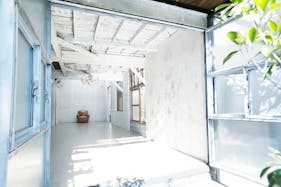 【石川台駅4分】撮影や展示会に最適な様々な用途に使用できるレンタルスペース