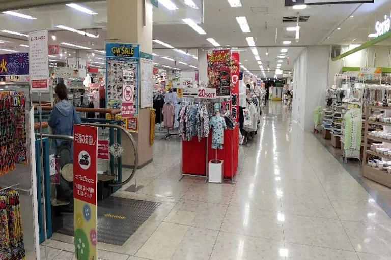 【イオン酒田南】セリア前 販促プロモーションに最適なスーパー店内催事イベントスペースの画像3