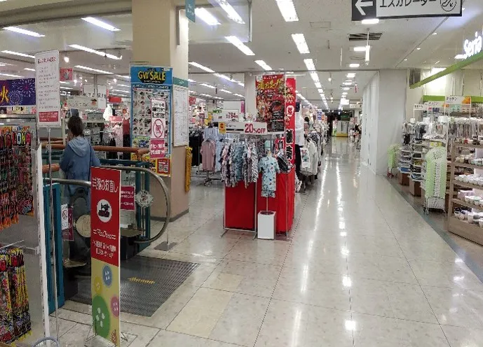 【イオン酒田南】セリア前 販促プロモーションに最適なスーパー店内催事イベントスペース