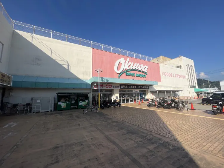 【オークワ箕島】プロモーションに最適な1階エスカレーター前スペース