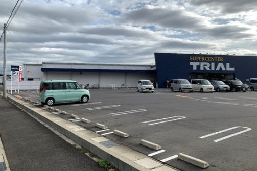 【スーパーセンタートライアル旭川口店】キッチンカー(調理営業)出店限定/屋外スペース