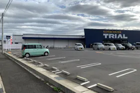 【スーパーセンタートライアル旭川口店】トライアルマルシェ(キッチンカースペース)