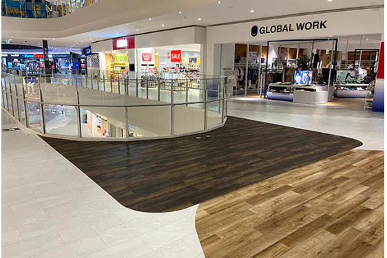 【イオンモール白山】2階西側吹抜け