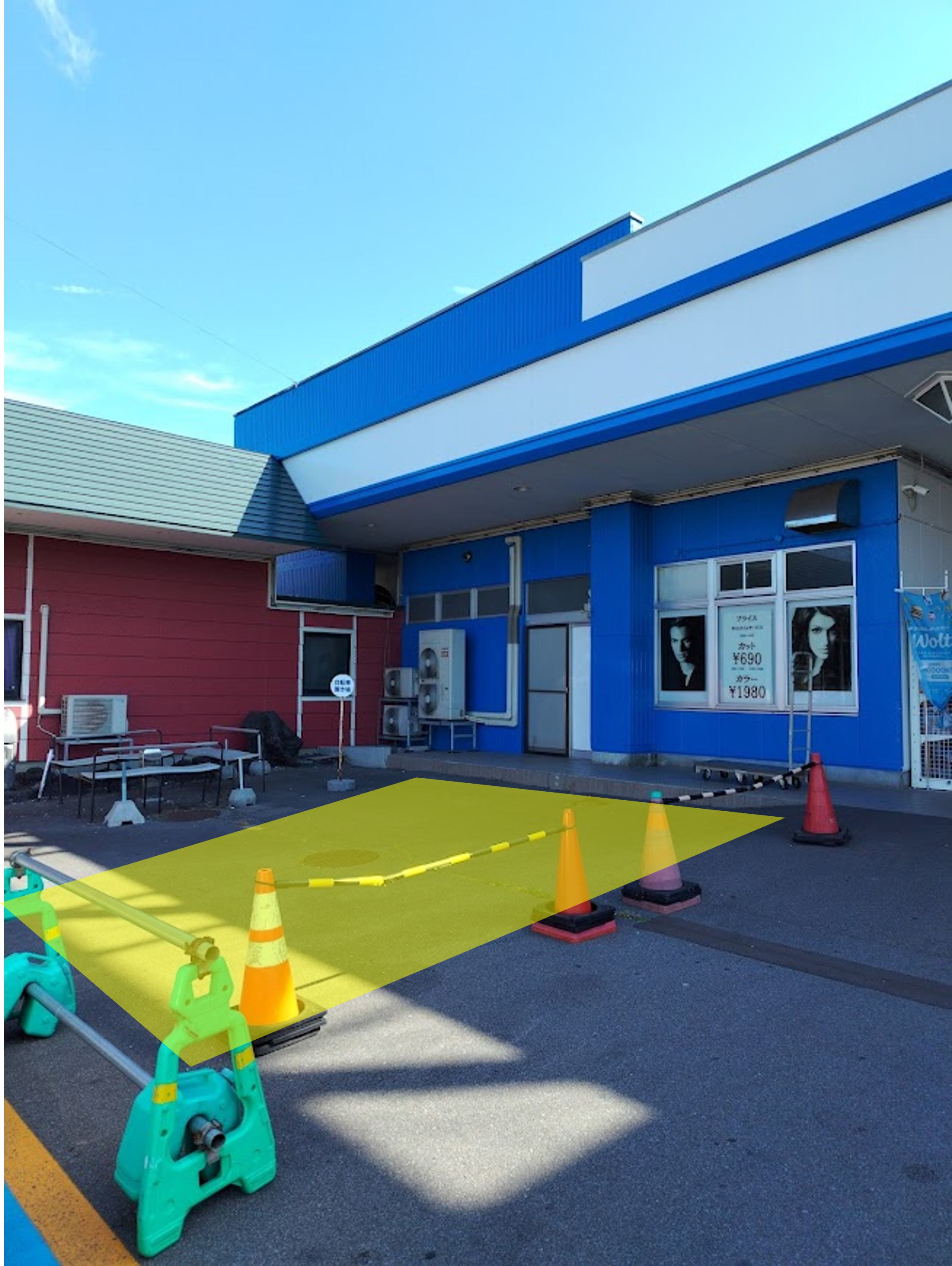 【スーパーセンタートライアル北美原店】キッチンカー（※煙が出る催事不可）