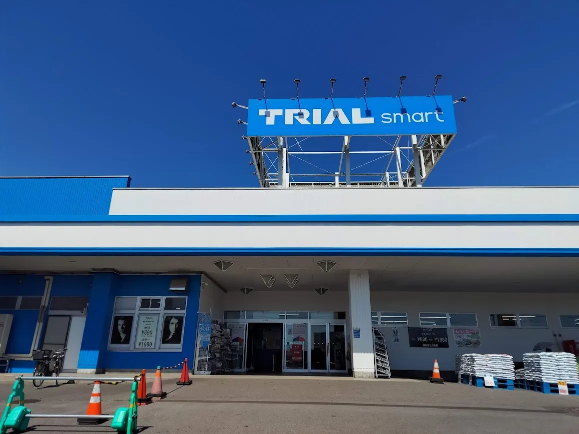 【スーパーセンタートライアル北美原店】キッチンカー（※煙が出る催事不可）