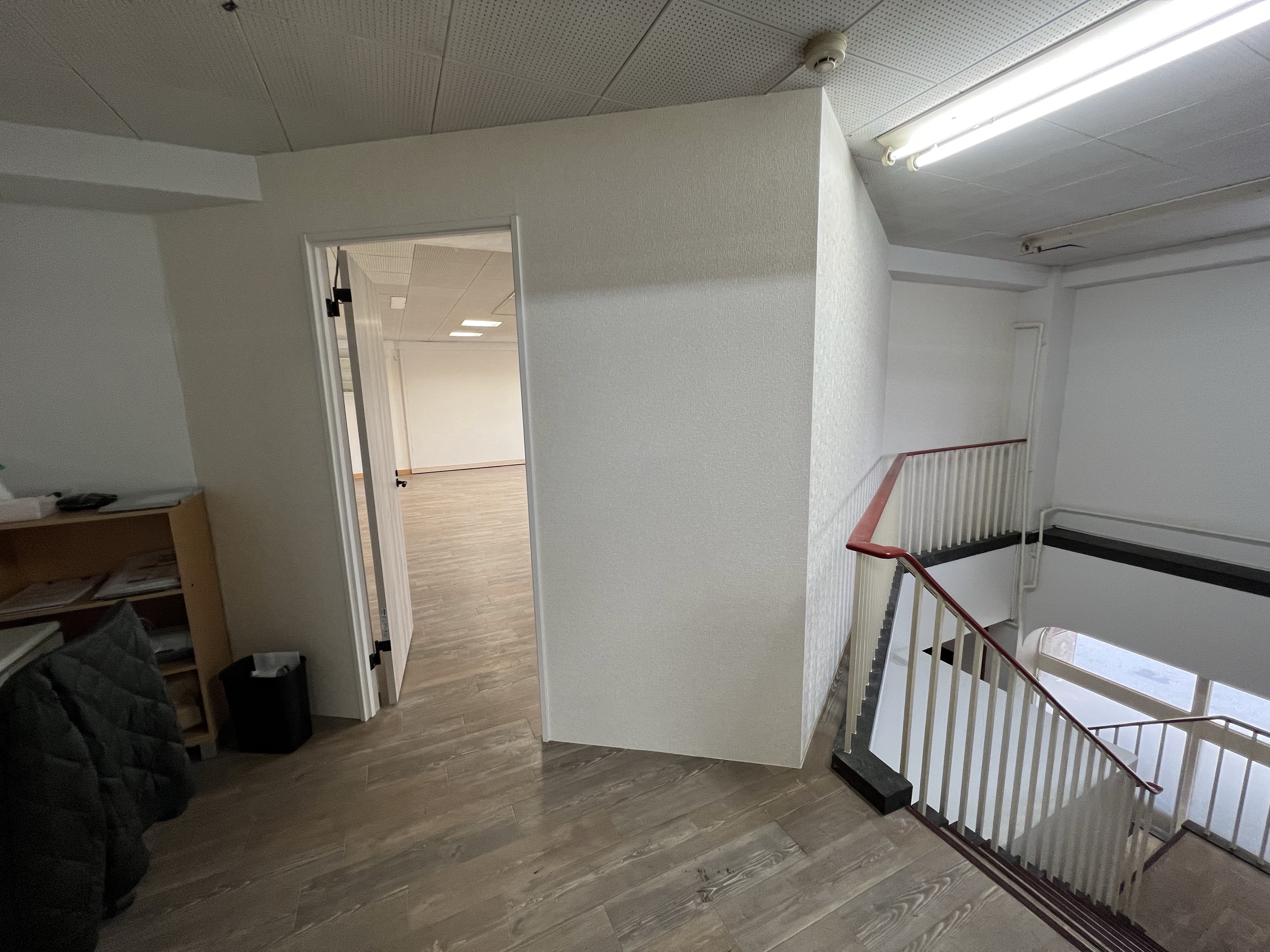 Dスペース出入口