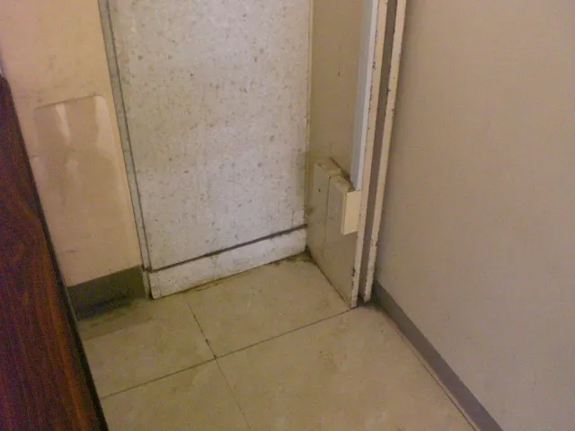 【レガネット朝倉街道】パン屋向かい 販促プロモーションや物販に最適なスーパー店内催事イベントスペース
