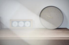 【神泉駅1分】撮影に適した白を基調とした自然光が入る撮影スタジオ兼レンタルスペース