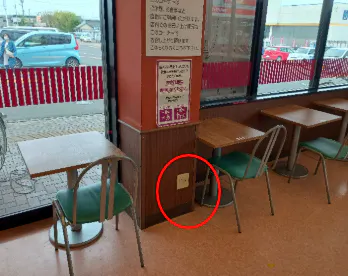 【マックスバリュ安原店】イートイン横スペース 販促プロモーションに最適なスーパー店内催事イベントスペース