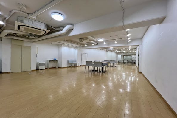 【原宿駅(明治神宮前駅)5分】アパレル展示会などに適したレンタルスペース(B1)