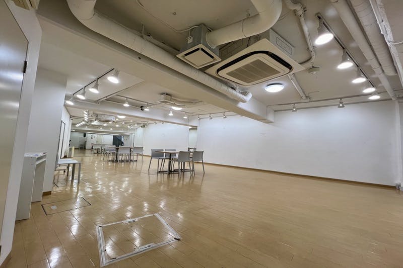 【原宿駅(明治神宮前駅)5分】アパレル展示会などに適したレンタルスペース(B1)