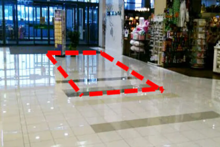 【イオンモール明和*】1F 専門店北入口イベントスペースの画像2