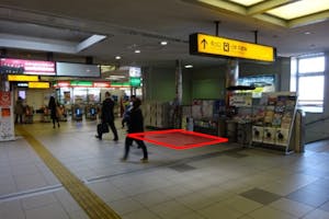 【丹波橋駅】プロモーションイベントや食物販、物販のポップアップストアに最適な良トラフィックな改札内イベントスペース