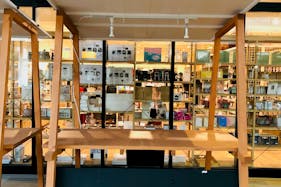 【BRANCH 松井山手】物販やPR利用に適したテント型のイベントスペース