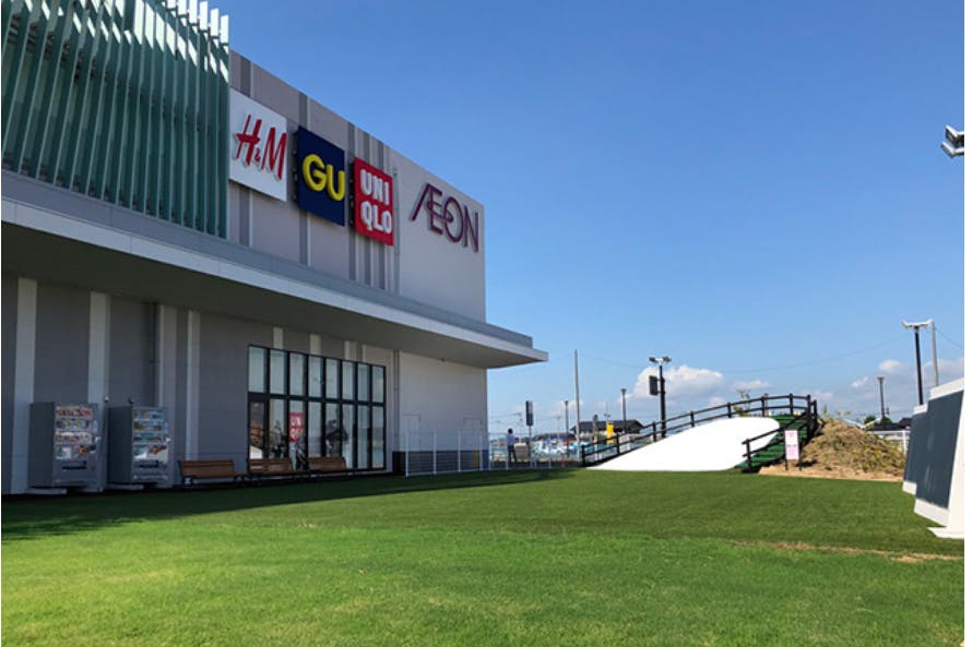 【イオンモール高岡】西館 きときと広場