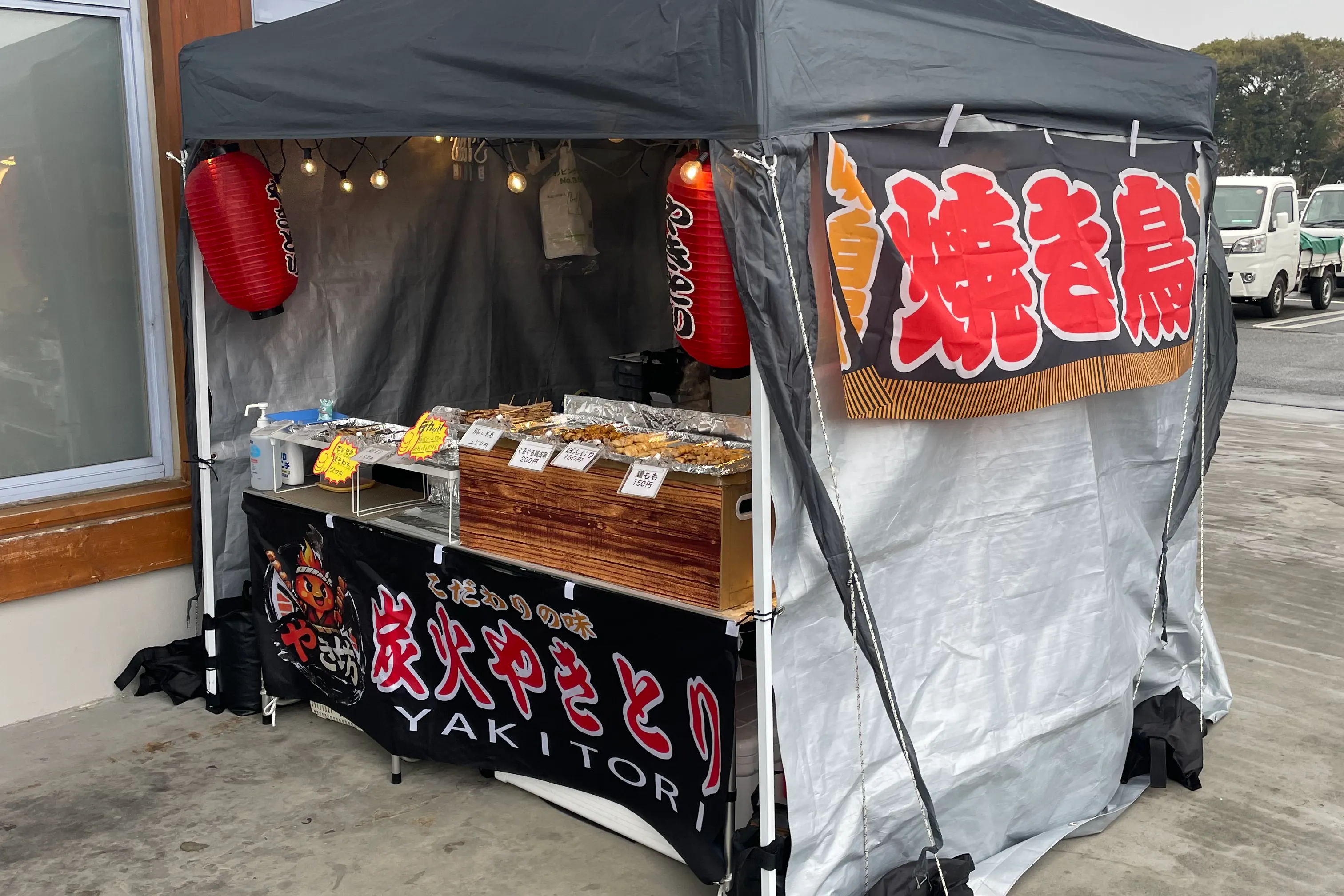 【ダイナム福岡八女店】キッチンカー出店やプロモーションイベントに最適なアミューズメント施設のイベントスペース