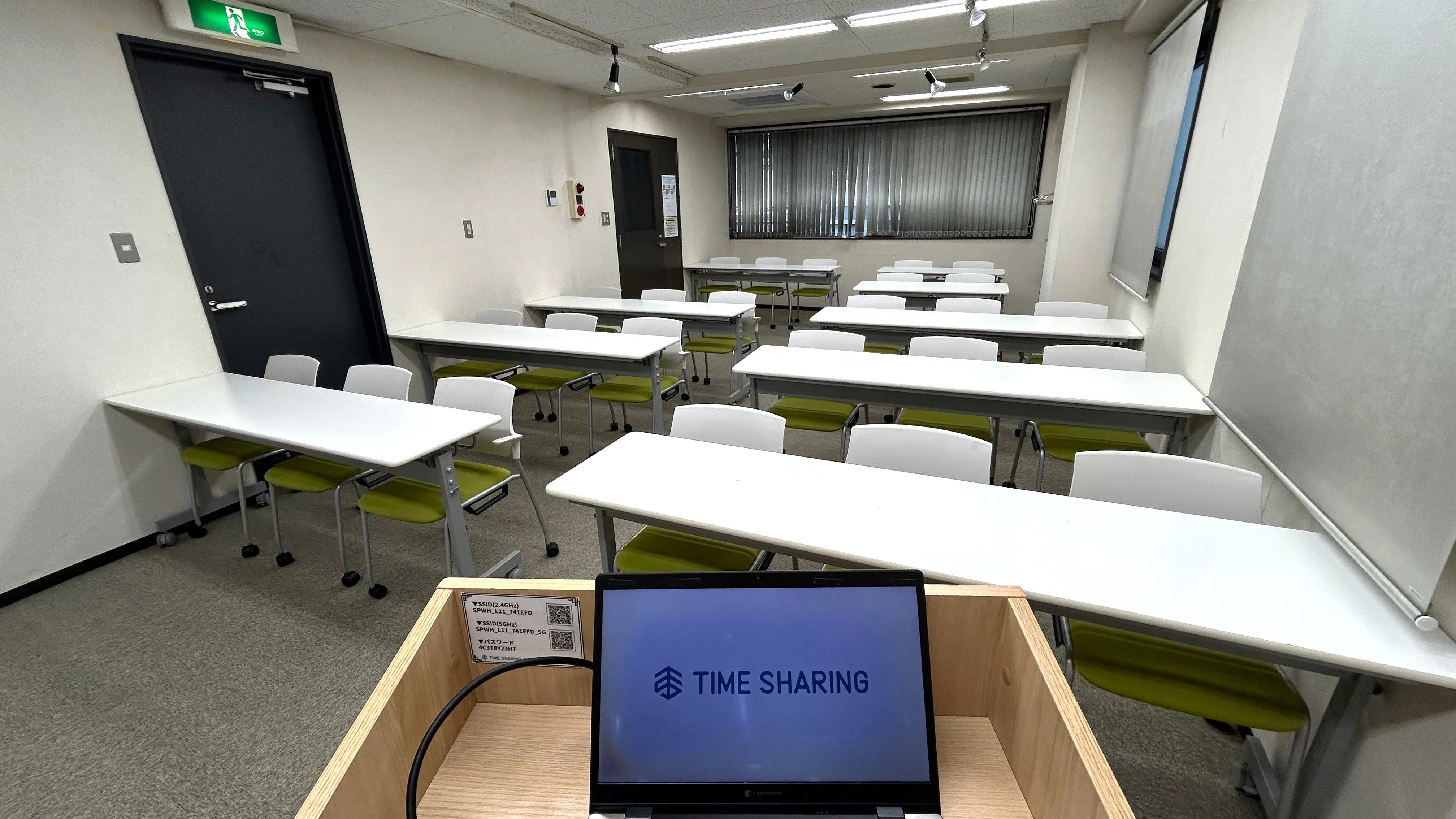 【TIME SHARING 田原町 USUI ANNEX｜田原町駅5分】25名着席で学びと交流に使える7階イベントスペース