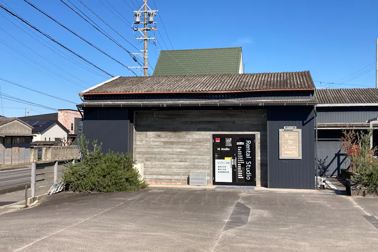 【インザグリーン西尾】スペース建屋です