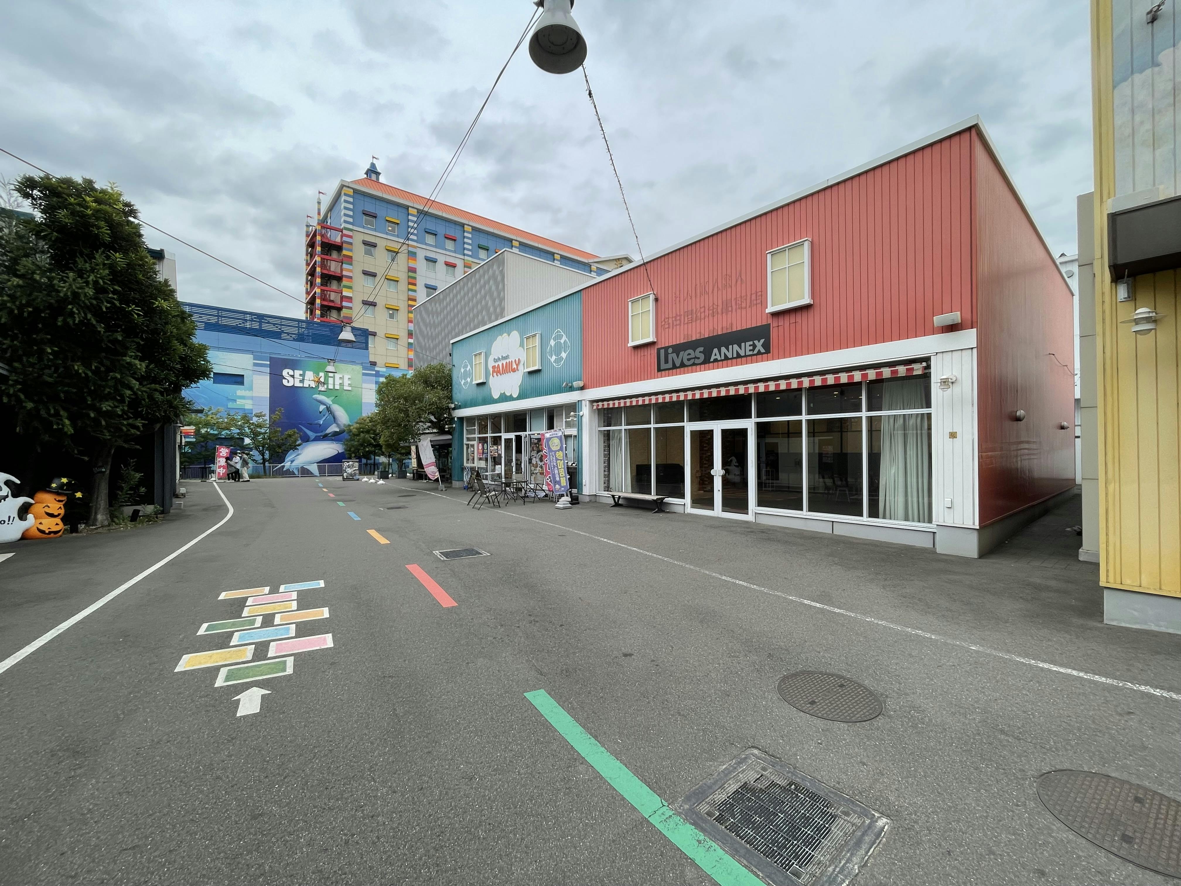 歩行者動線上にあり