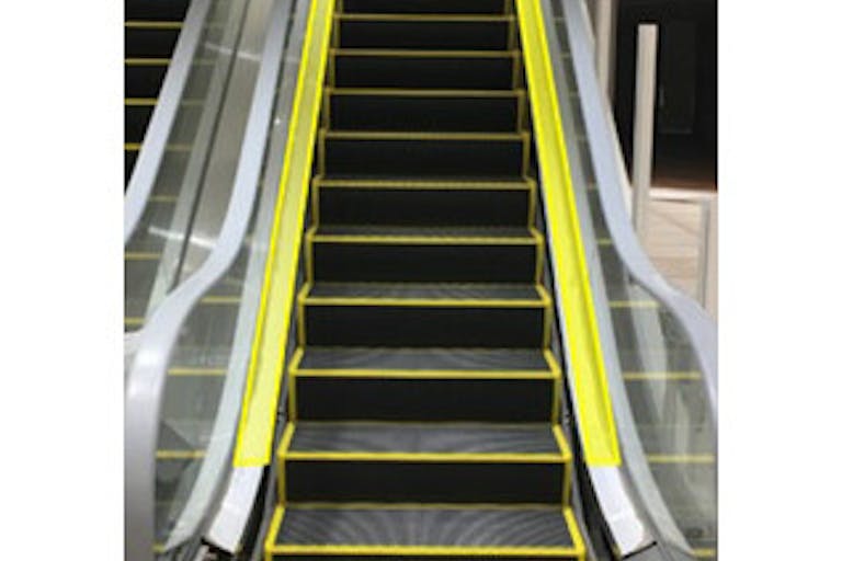 【イオンモール上尾】モール内広告 エスカレーター(左右足元部分)(3-C)の画像1